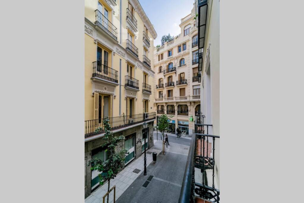 Bello Apartamento En Centro De Madrid, C/Infantas 1-3 By Batuecas 외부 사진